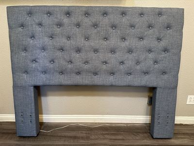 Queen Bed Tufted Headboard