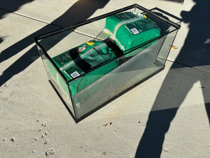 Glass Cage/ With Heating Lamp & Light