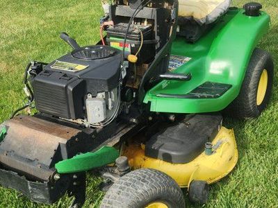 2007 John Deere X300 - 410 LOW HOURS - Runs Great (No Hood)