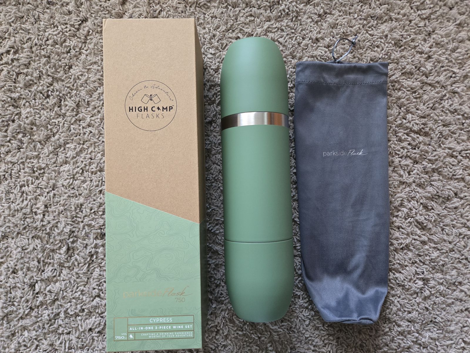 (New) High Camp Parkside Insulated Flask 750 (vacuum bottle for wine or other beverages)