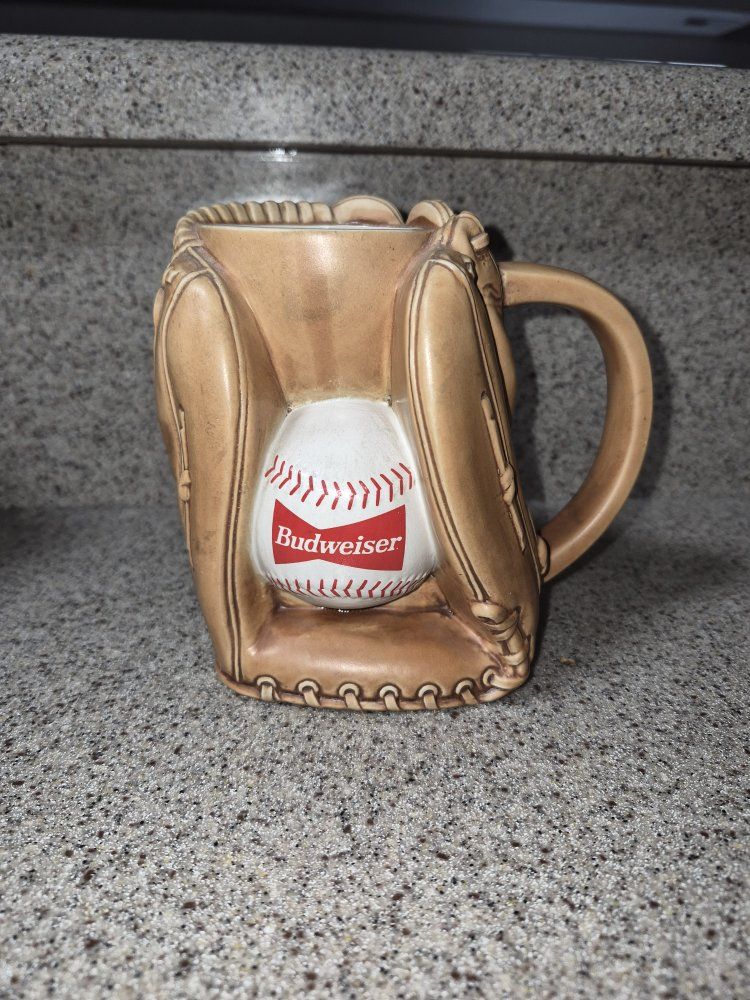 Vintage 1986 Budweiser Baseball Mitt Stein Mug - Handcrafted for Anheuser Busch, Made in Brazil