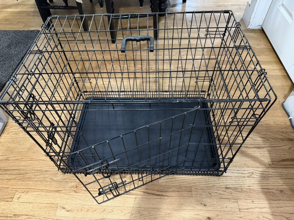 Large Metal Dog Kennel