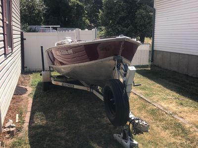 Fishing boat