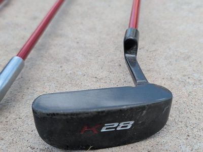 Wilson Profile Junior Golf Club Set with Stand Bag