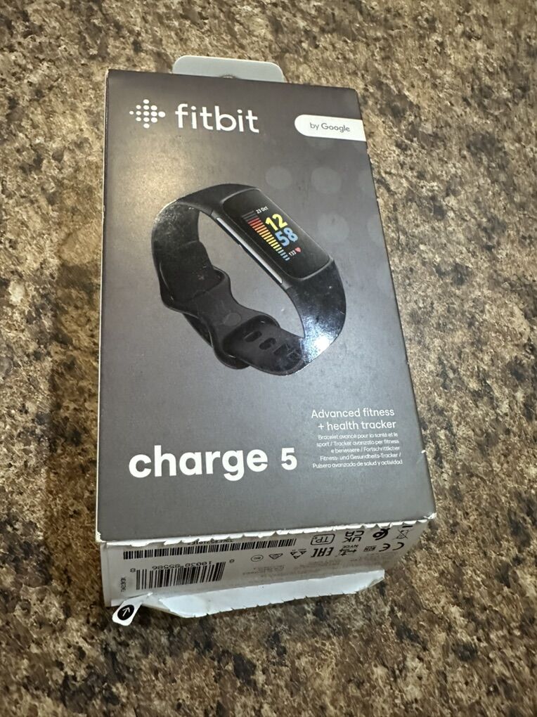 Fitbit Charge 5