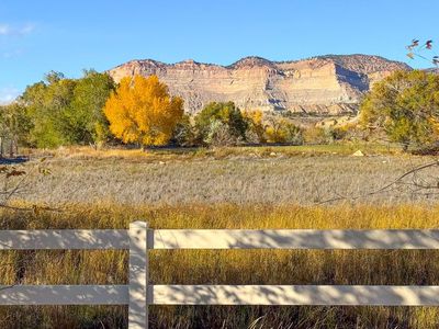Land for Sale in Spring Glen with Stunning Mountain Views!