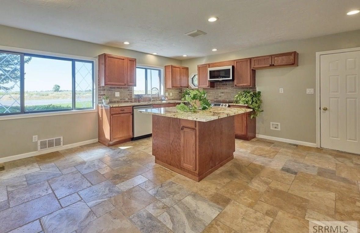 Kitchen Island