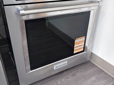 New KitchenAid 27 Single Wall Oven W/Air Fry