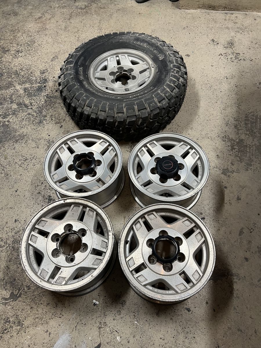 15x7 80's Toyota Aluminum Wheels