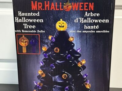 Mr. Halloween Ceramic Tree And Extra Bulbs