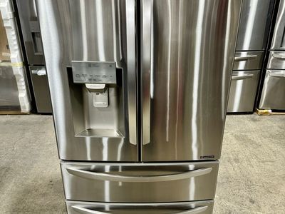 LG STAINLESS STEEL FOUR DOOR FRENCH DOOR REFRIGERATOR