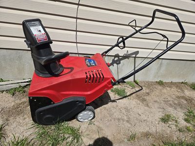 Troy Bilt Snow Blower