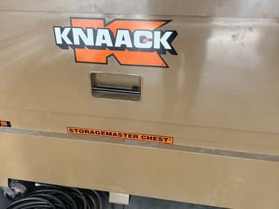 Knaack 90 Tool Box