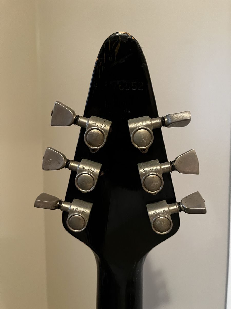 Main image 4