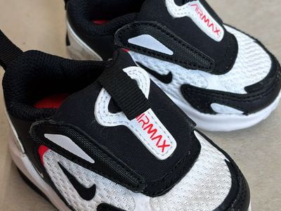 Nike Air Max Black White Red Baby Toddler Sneakers Hook & Loop Closure