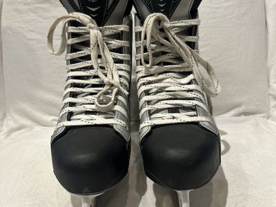 Easton EQ Magnum men’s size 10 grey lightly used hockey skates