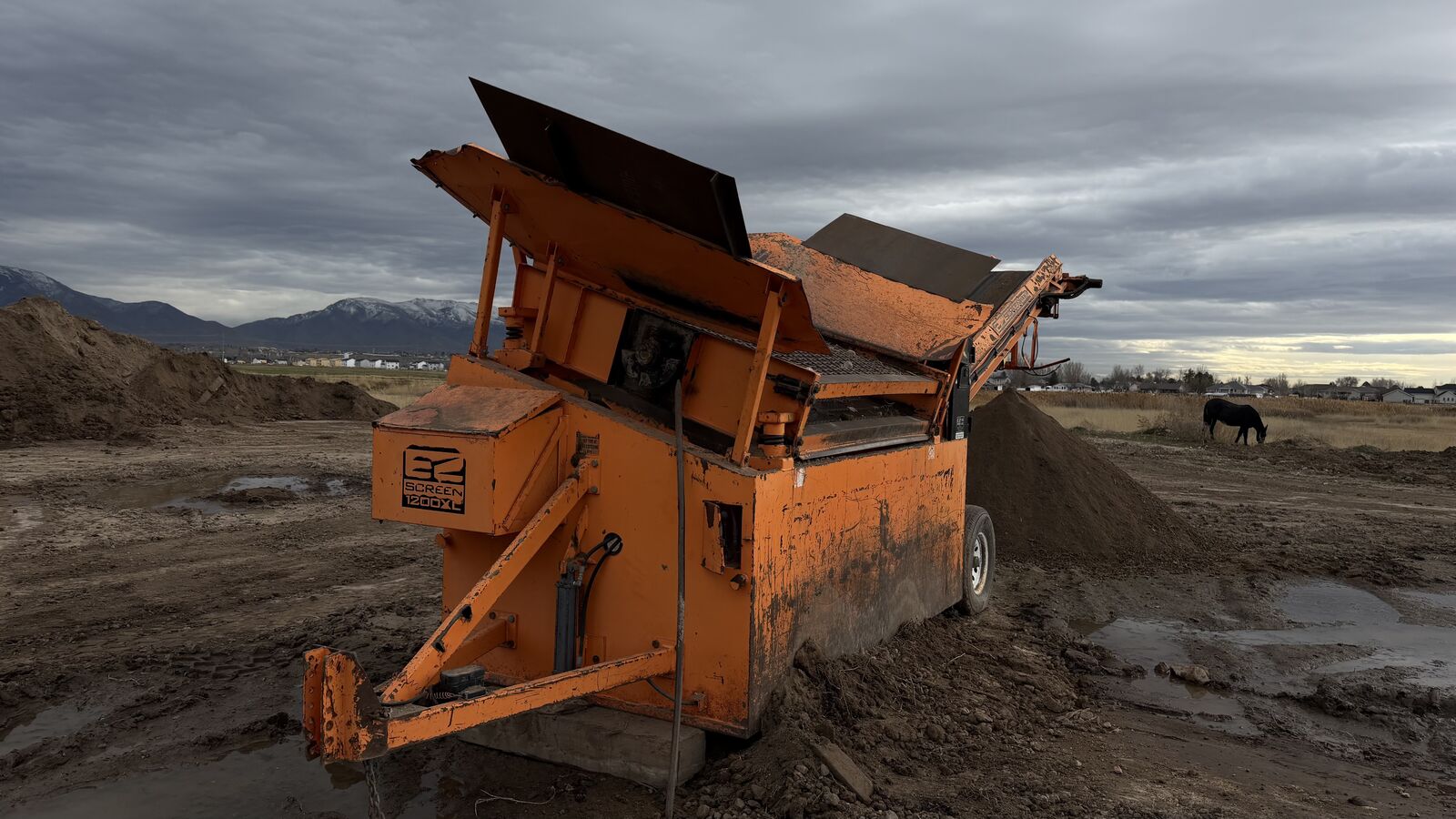 Screener screener machine