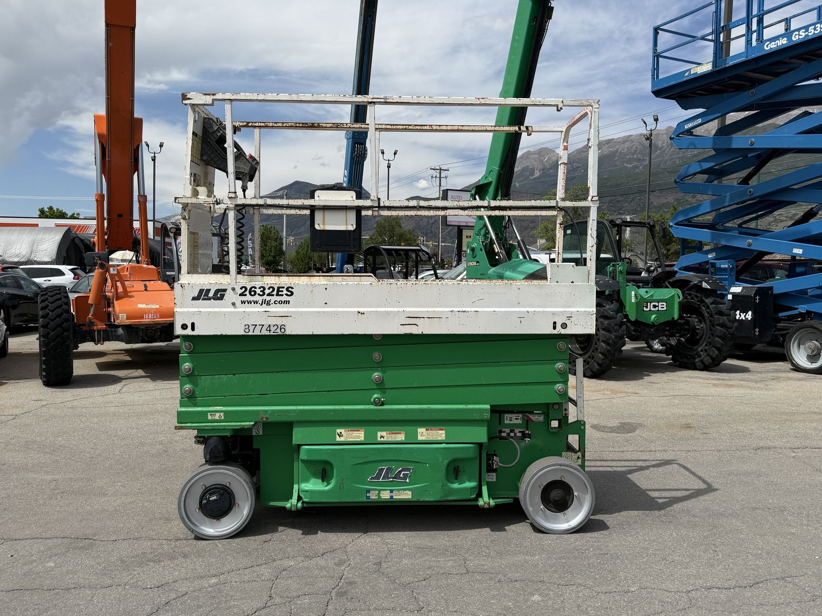 Used Scissor Lift 2016 JLG 2632ES Electric 26' NEW BATTERIES & TIRES!