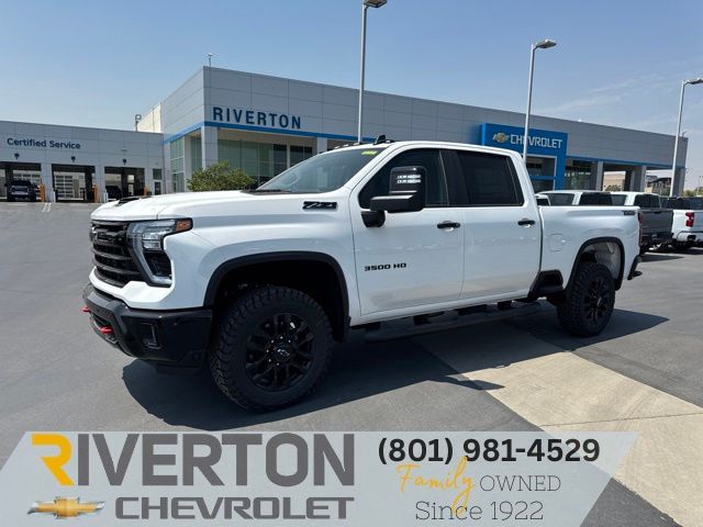 2026 Chevrolet Silverado 3500 LT