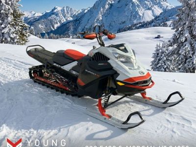 2021 Ski-Doo Summit® X® with Expert Package 850 E-TEC® Turbo 175 PowderMax L. 3.0 H_ALT