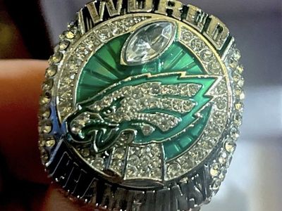 Philadelphia Eagles Super Bowl LII Championship Ring - Foles MVP Replica