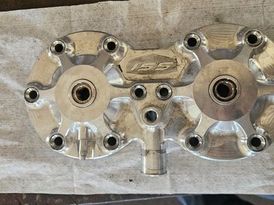 Polaris 850 SSI head