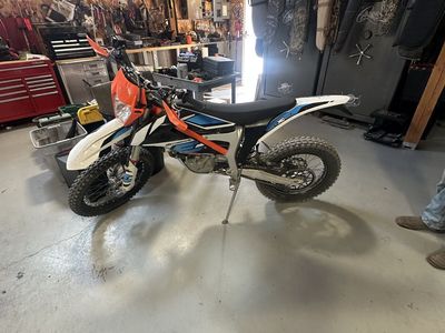 2023 KTM Freeride E-XC