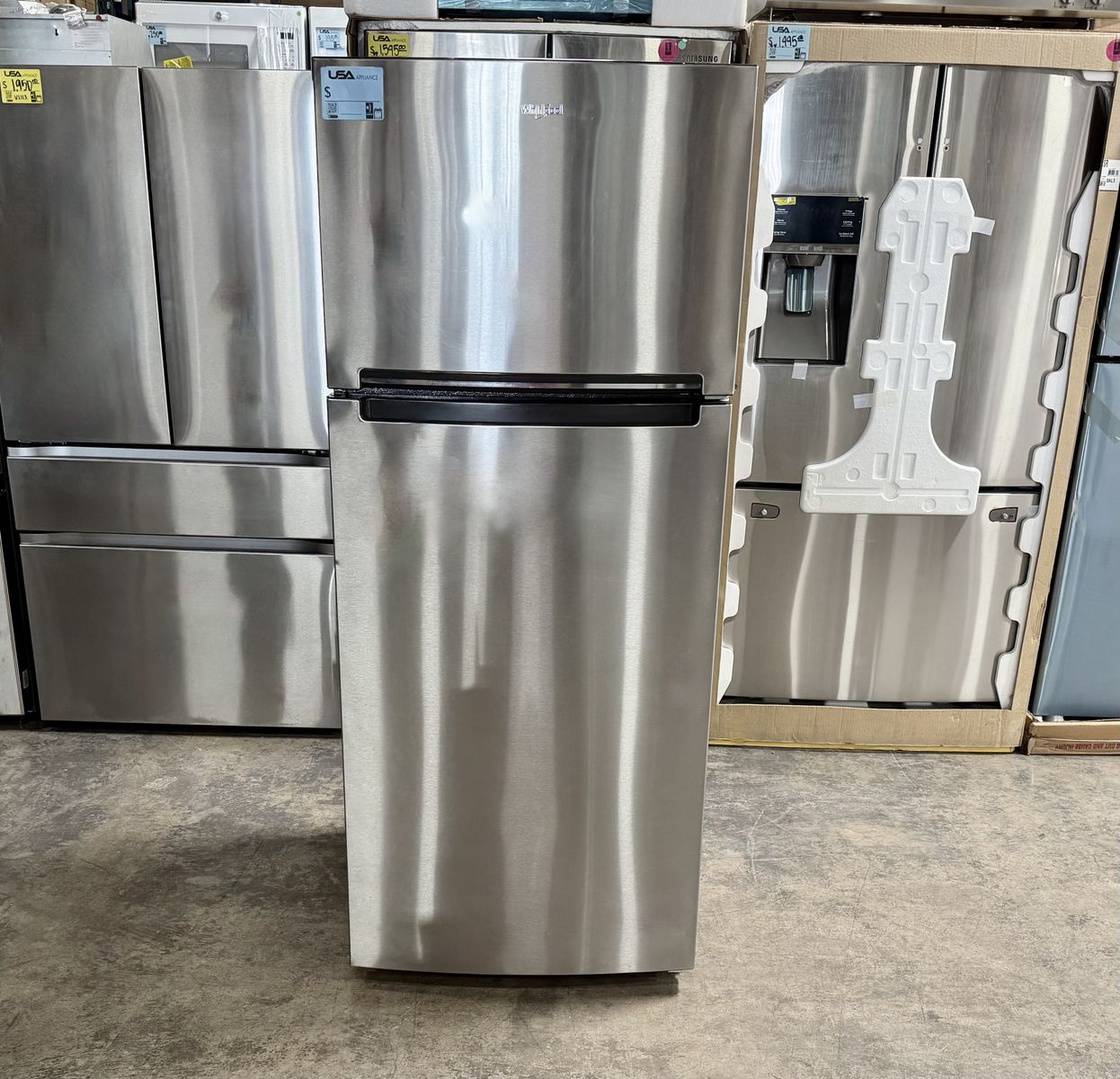 STAINLESS STEEL WHIRLPOOL REFRIGERATOR WITH WARRANTY