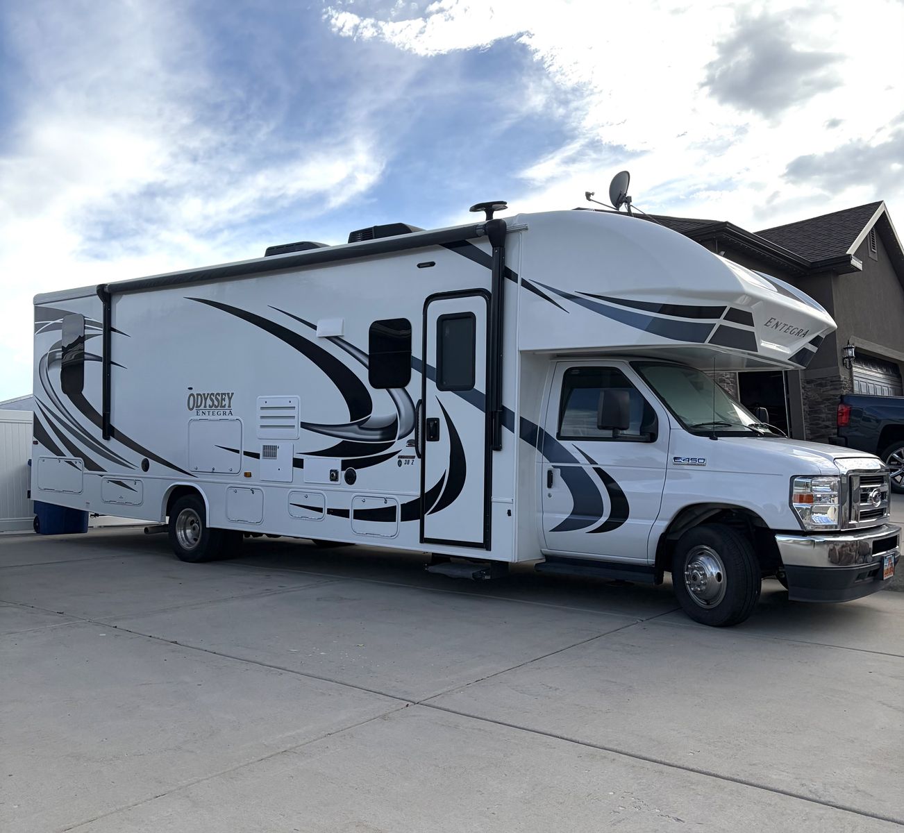 2021 Entegra Odyssey 30Z
