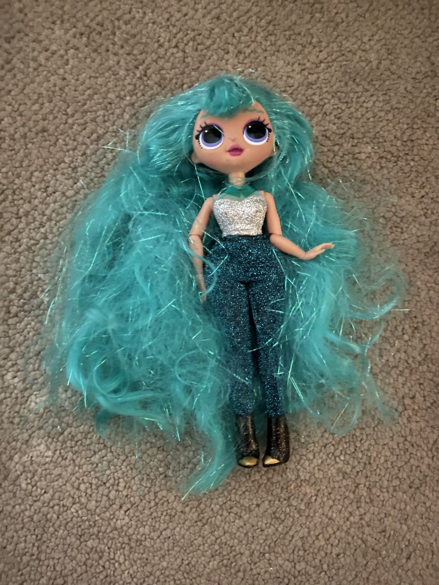 Five LOL Suprise Fashion Dolls