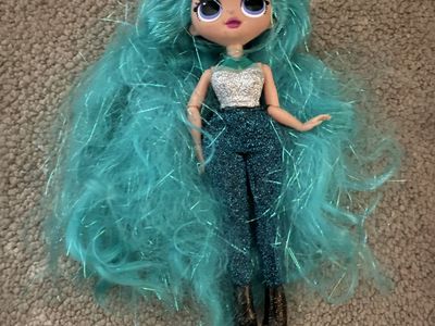 Five LOL Suprise Fashion Dolls