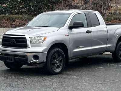 2010 TOYOTA TUNDRA