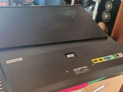 2 Sceptre monitors 75hz