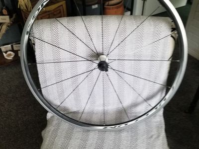 Older Fulcrum Racing( front wheel )