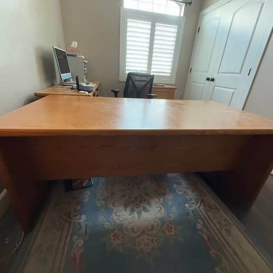 Executive Oak desk, credenza, filing cabinet and 2 chairs