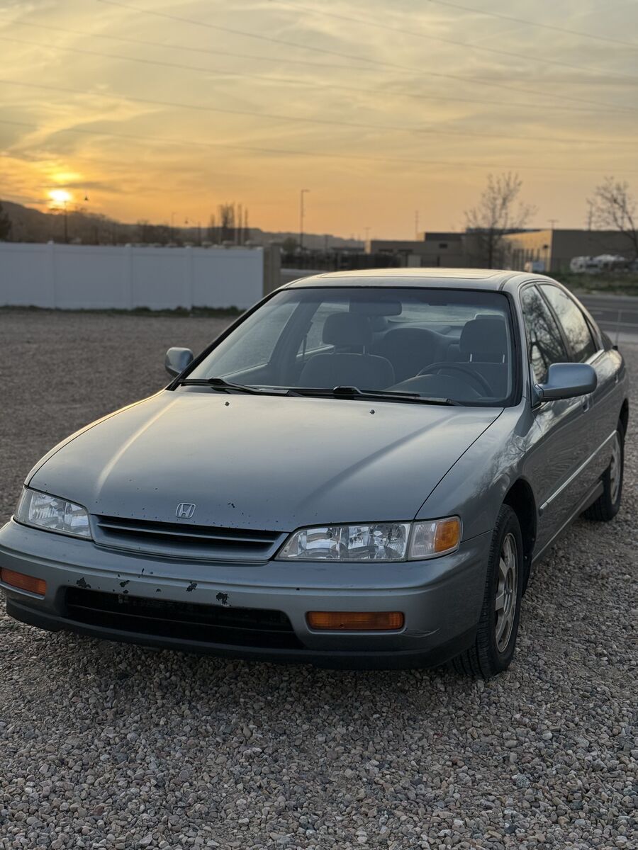 1995 HONDA ACCORD EX