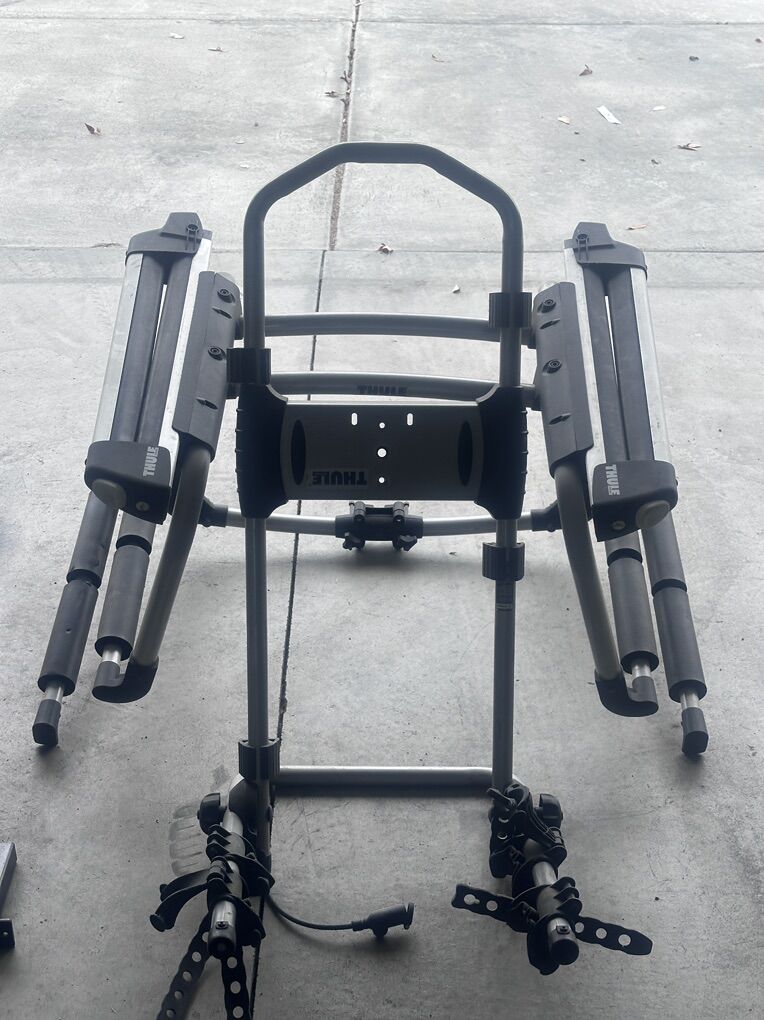 THULE TRAM SKI/ SNOWBOARD RACK