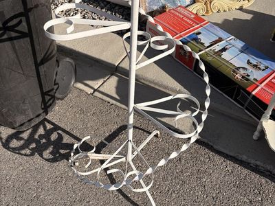 Vintage spiral plant stand
