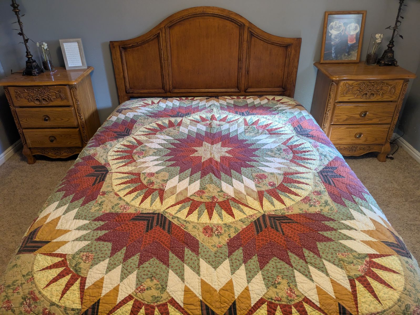 Vintage hand stitched quilt (queen)