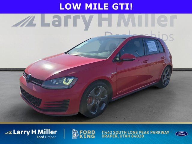 2017 Volkswagen Golf GTI Sport