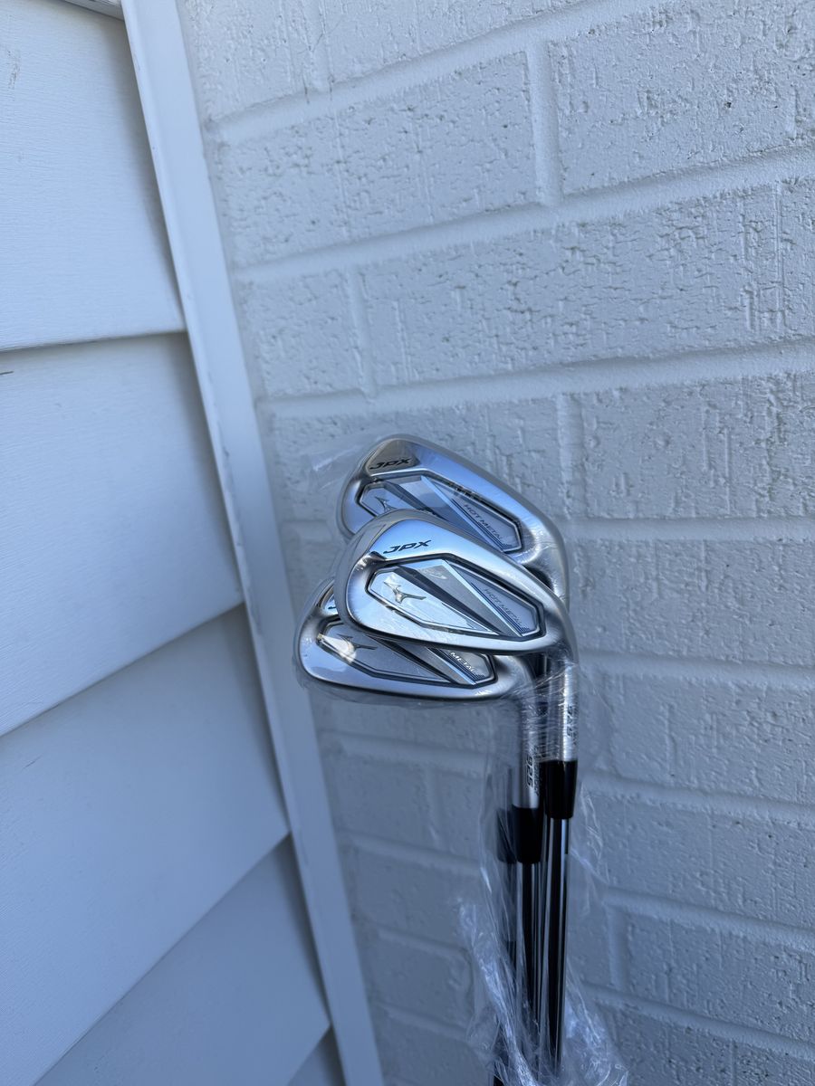 New Mizuno JPX Hot Metal Iron Set 5-PW