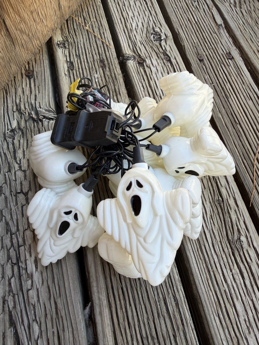 Spooky Ghost Halloween String Lights - Decorative Indoor/Outdoor Holiday Decor