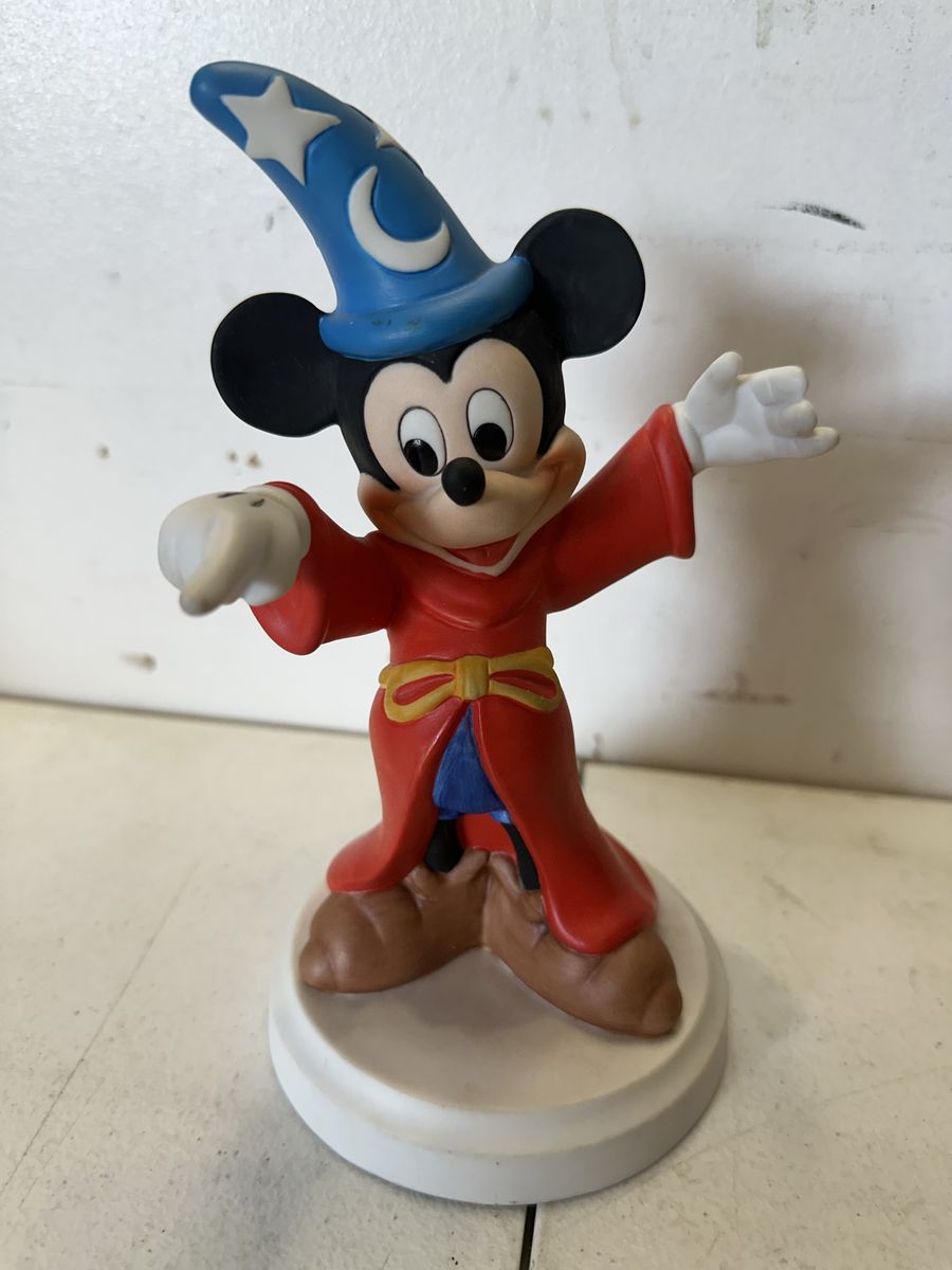 Disney Mickey Mouse FANTASIA Sorcerer Ceramic Figurine 8”