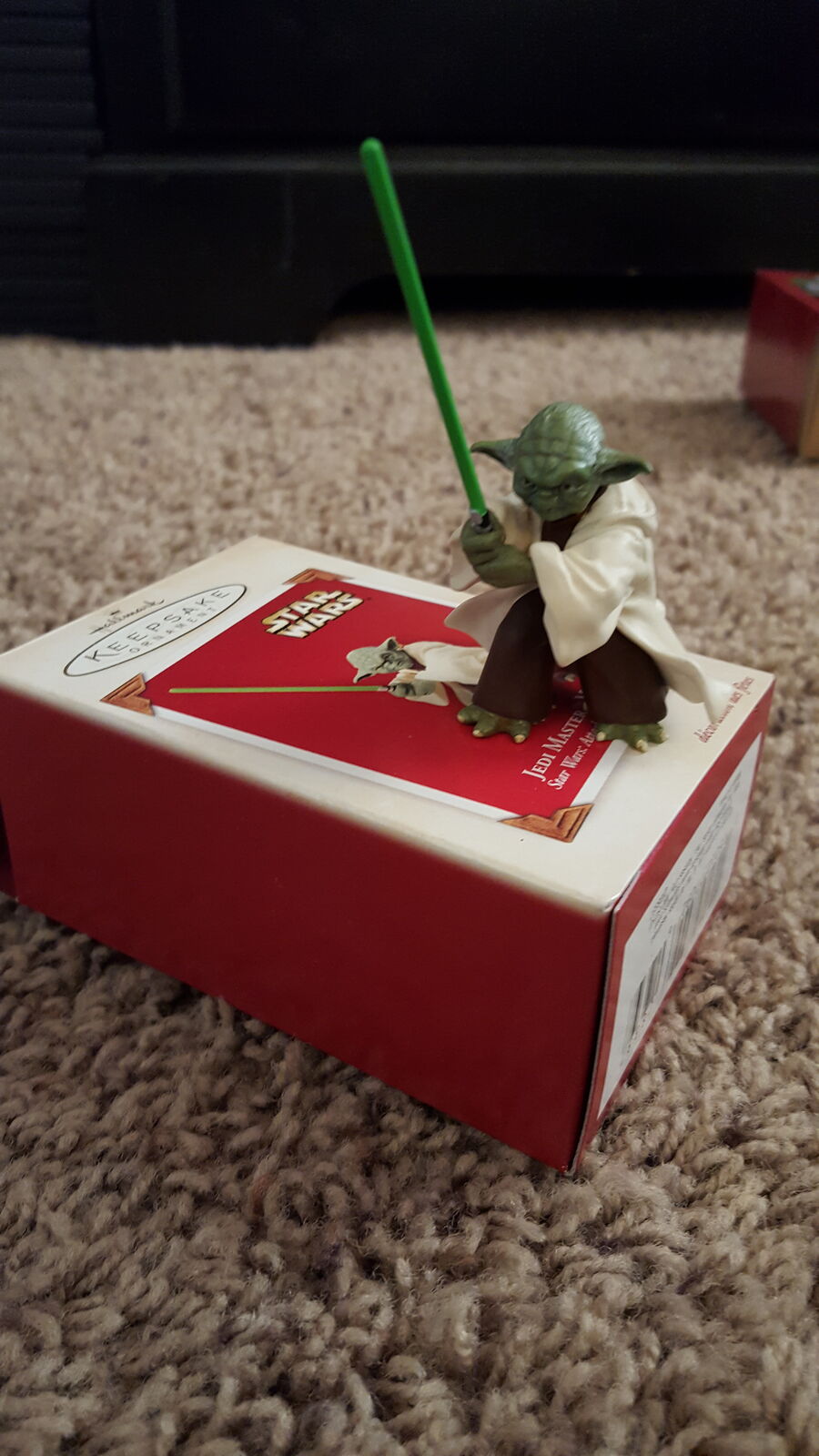 Hallmark Keepsake Ornament - Star Wars - Jedi Master Yoda
