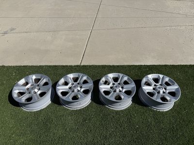 2018 Toyota 4-Runner OEM Wheel Rims