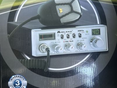 Midland 5001z CB Radio with X-Tra Talk Mic Control