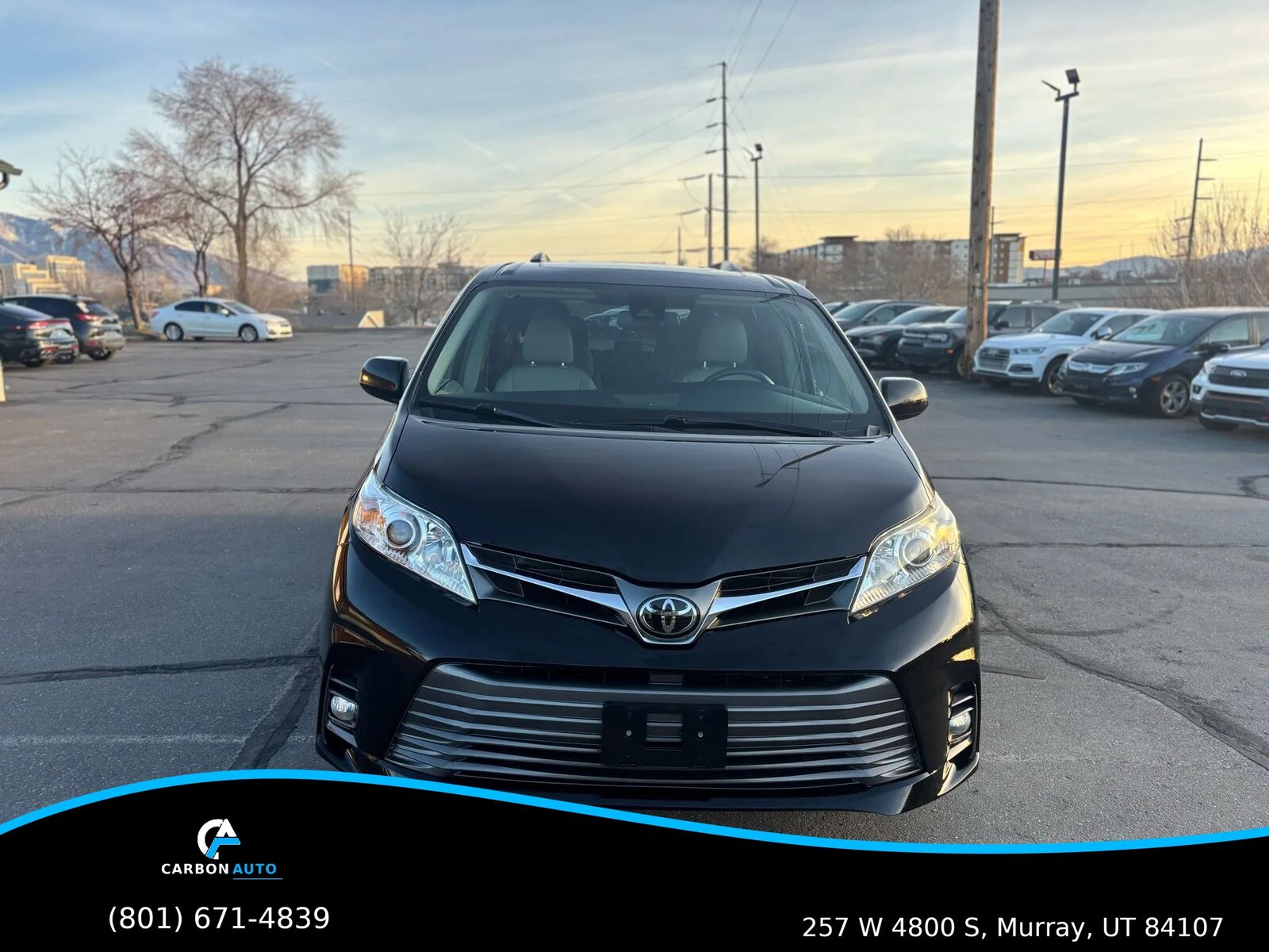 2018 Toyota Sienna XLE 8-Passenger