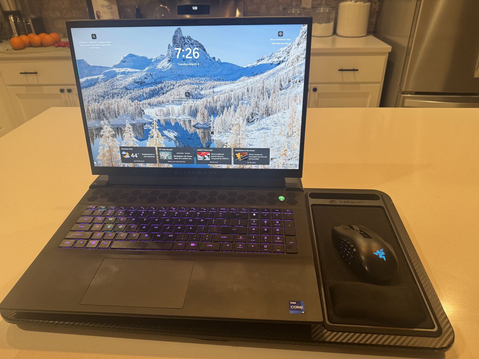 Alienware Gaming Bundle – Laptop, Mouse, Backpack