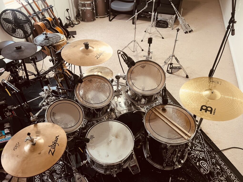 FULL Pearl Drum Kit + Hardware