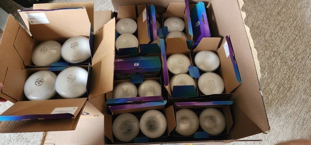 BR30 lightbulbs